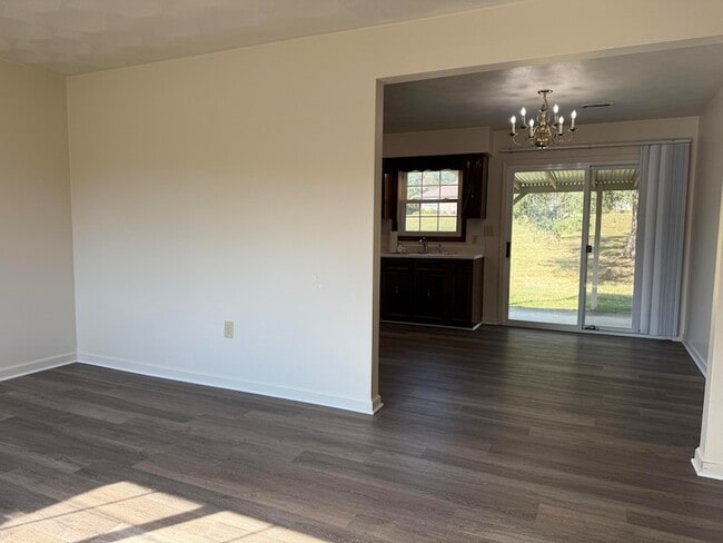 Foto del edificio - 1101 Lakeview Pl