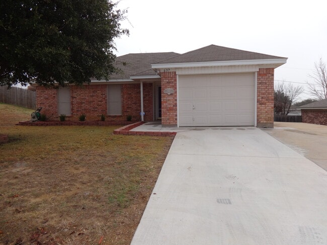 637 Green Mountain Rd