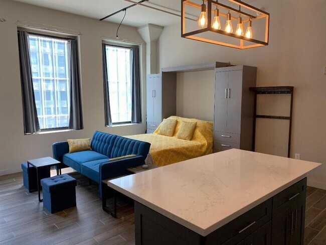 Building Photo - Apartment for Rent