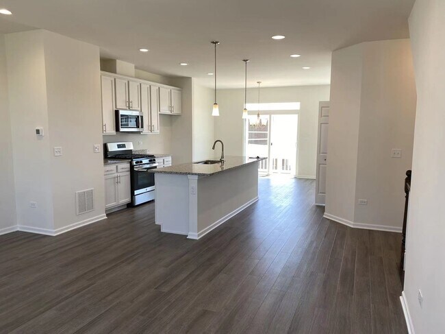 Foto del edificio - 844 Finley Dr