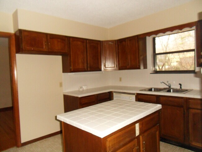 Foto del edificio - 126 Wendover Cir