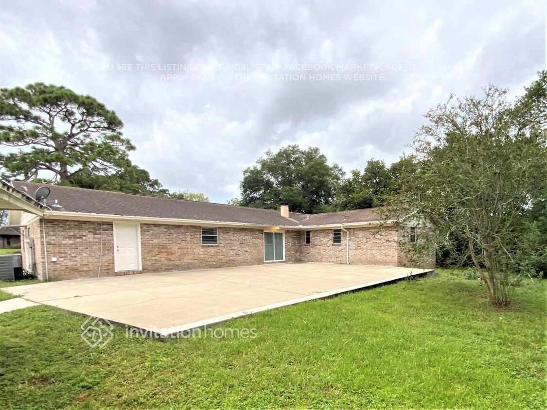 Foto del edificio - 117 Ridgefield Ct