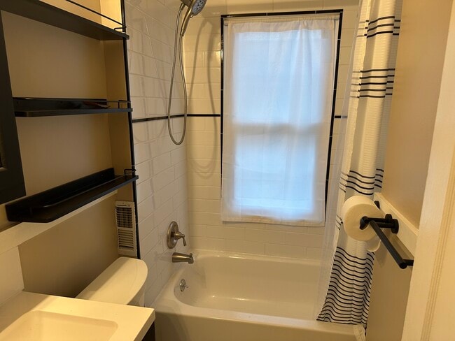 Bath 2 - 2039 Lewis Dr