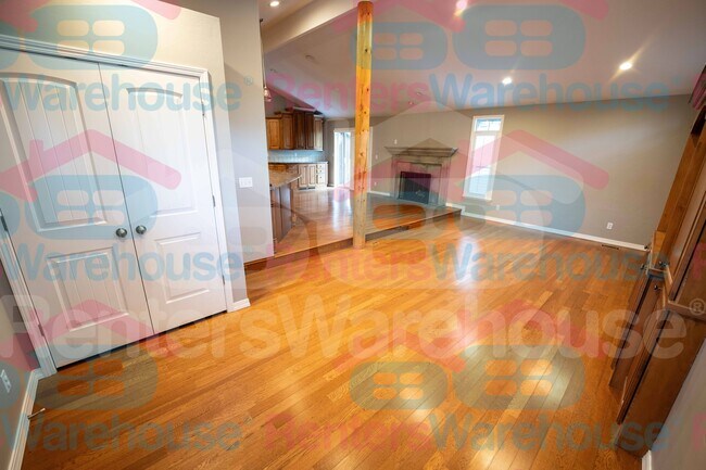 Foto del edificio - 809 E Pontiac Dr
