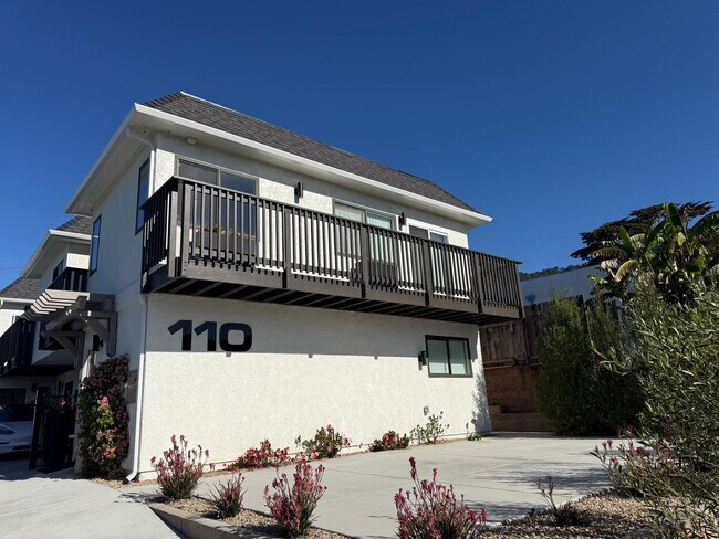 Foto del edificio - 110 Cuyama Ave