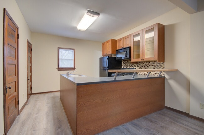 Foto del edificio - 811 John St