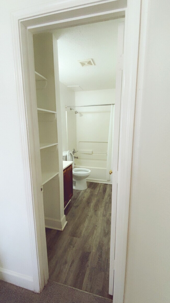 Foto del edificio - Parkway Place Apartments