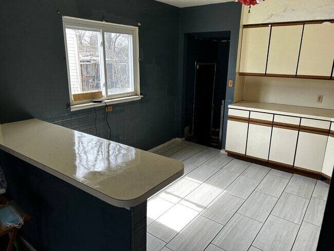 Foto del edificio - 4021 Forest Hill Ave