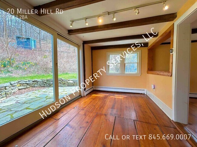 Foto del edificio - 20 Miller Hill Rd