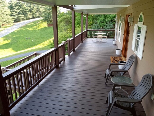 Foto del edificio - 2179 Sorrento Dr