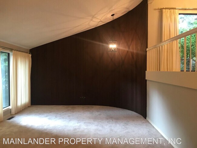 Building Photo - 4 br, 2.5 bath House - 92 TANGLEWOOD DR