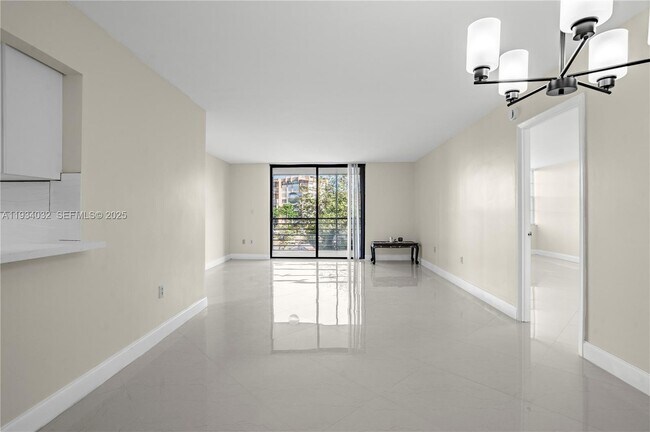 Foto del edificio - 1300 St Charles Pl