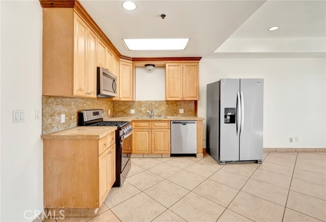 Foto del edificio - 316 S New Hampshire Ave