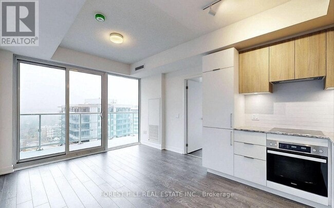 Photo du bâtiment - 50 O'Neill Rd