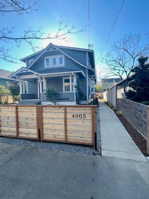 Primary Photo - 4905 NE 27th Ave