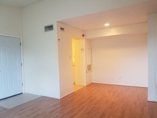 Foto del edificio - 3772 Idlebrook Cir