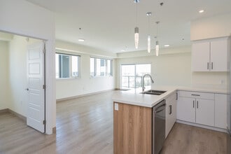 Building Photo - Templeton Heights