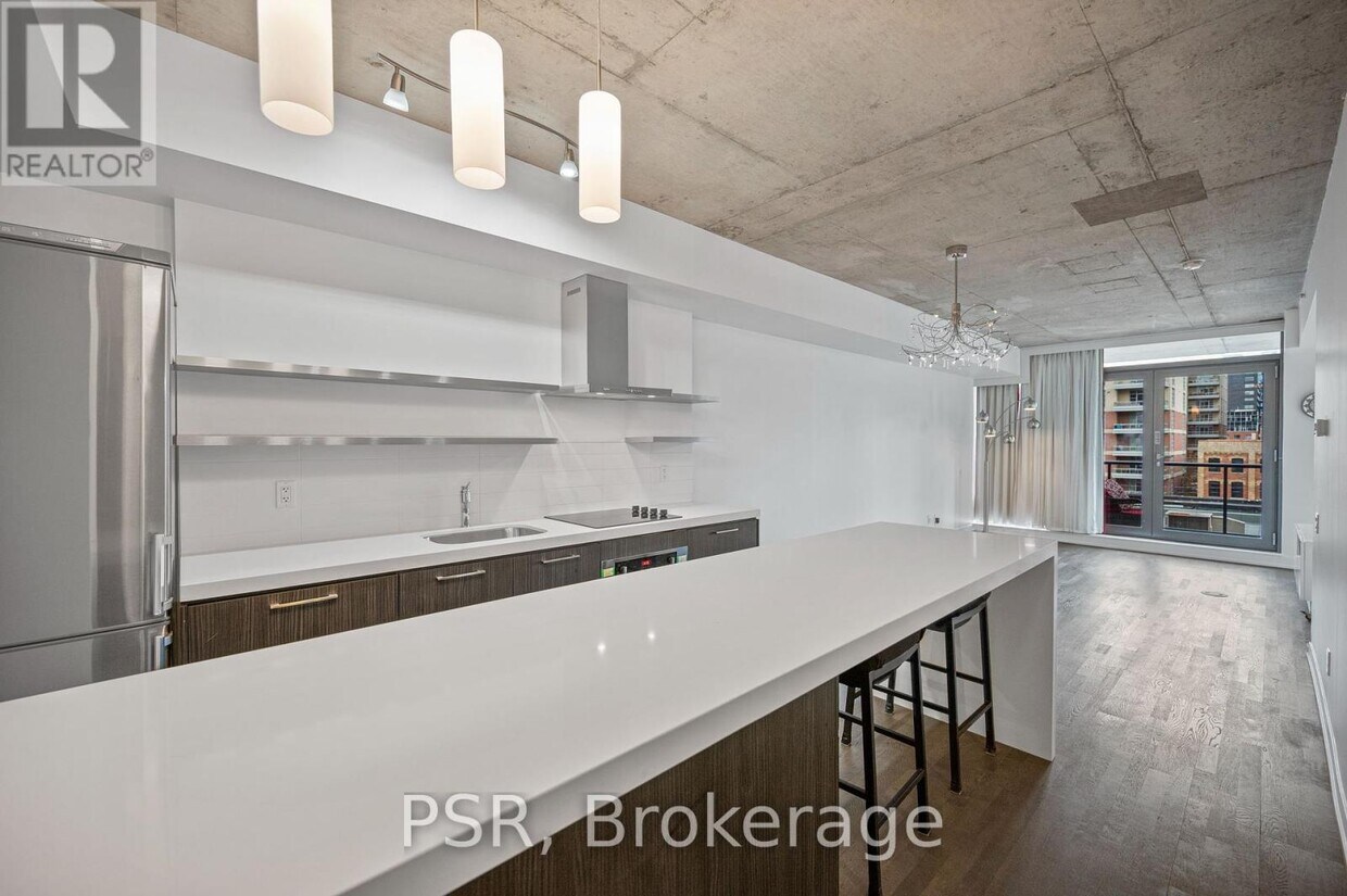 Photo principale - 560-560 King St W