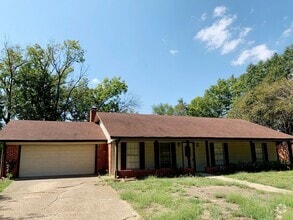 Building Photo - 5313 Athens Dr