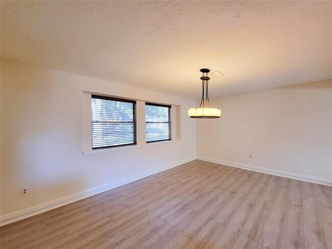 Building Photo - 21319 Park Wick Ln