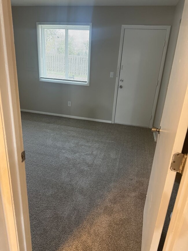 Interior Photo - Black Pine Flats