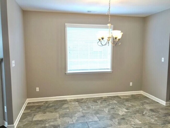 Building Photo - Now Leasing a 4 Bedroom 2.5 bath home in a...