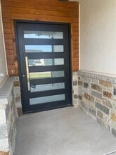 Building Photo - 4670 W Emerald Bay Ct