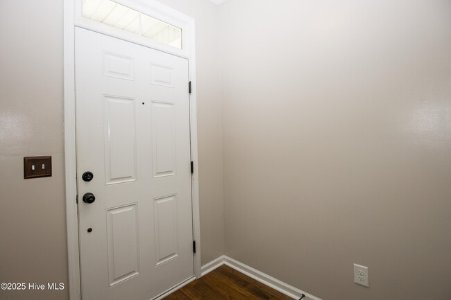 Building Photo - 130 Timberhurst Ct