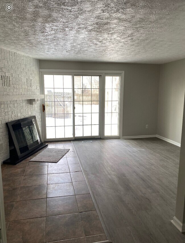 1905 N Lakeman Dr, Bellbrook, OH 45305 Townhome Rentals in Bellbrook OH