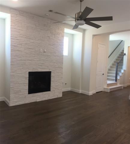 Building Photo - 6824 Royal View Dr