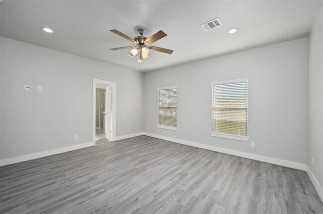 Building Photo - 4632 Brinkley St