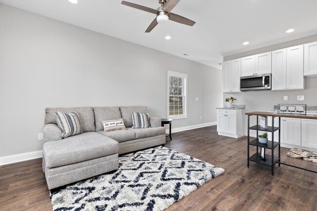 Photo - 1013 B St Townhome