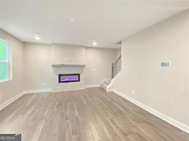 Foto del edificio - 441 Broadstone Blvd