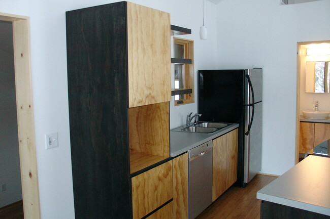 Foto del edificio - 3866 Zimmerman Rd