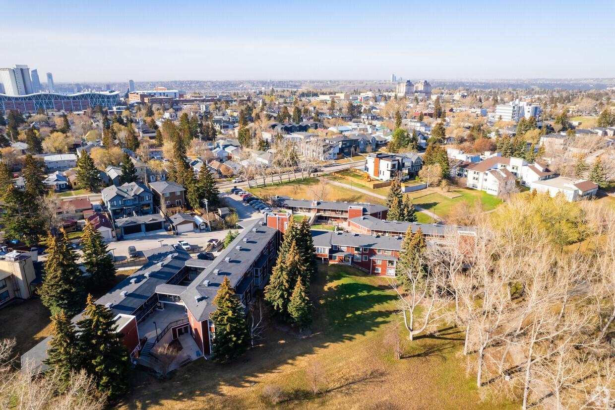 Aerial Photo - Parkview Village Seniors Housing