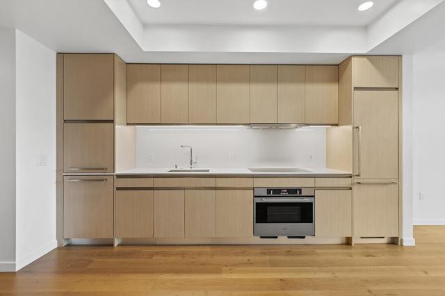 Building Photo - 1 bedroom in Seattle WA 98101