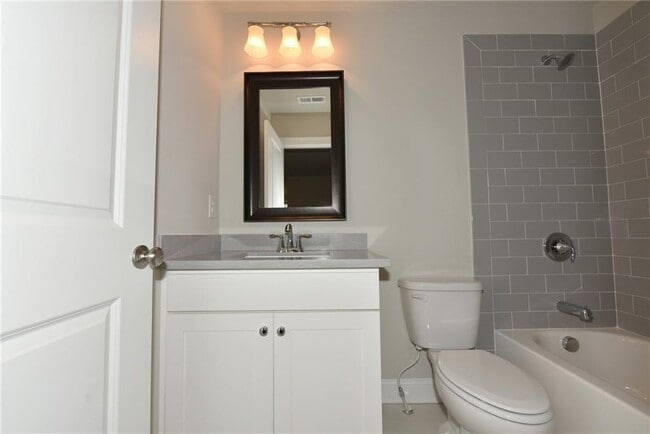 Building Photo - 5224 Cresslyn Rdg