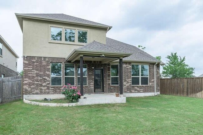Building Photo - 2469 Millbrook Loop