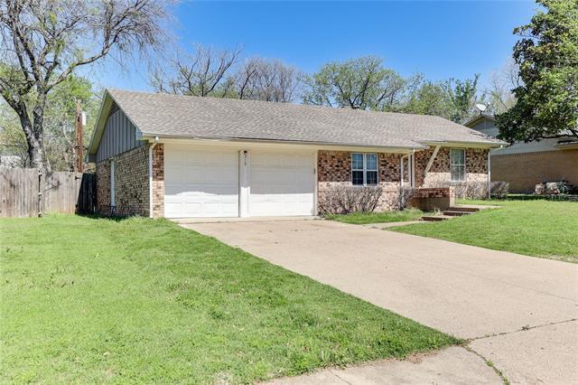 Building Photo - 315 Memory Ln