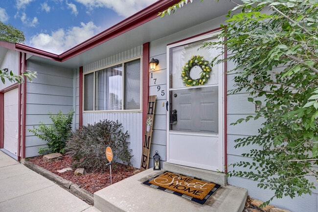 Building Photo - 1798 Winnebago Rd Colorado Springs, CO 809...