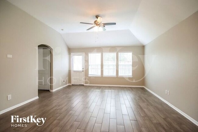 Building Photo - 16365 Olive Sparrow Dr