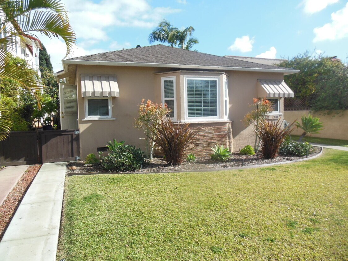 Foto principal - 3520 Brayton Ave