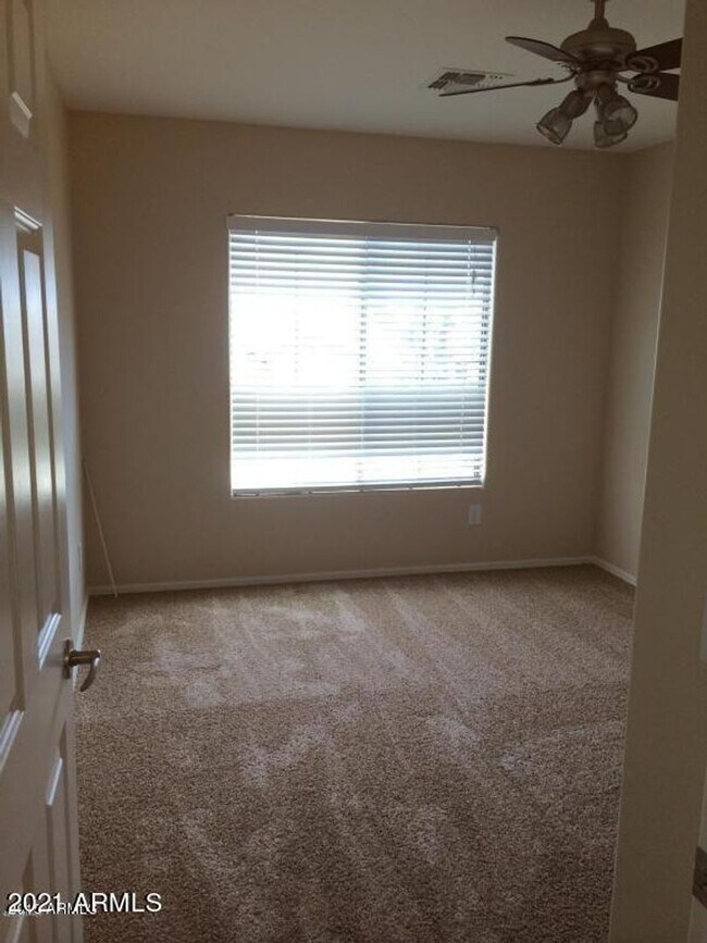 Foto del edificio - Gorgeous 4 Bed 3 Bath home in Anthem!! Poo...