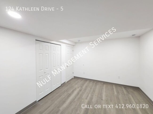 Building Photo - 124 Kathleen Dr