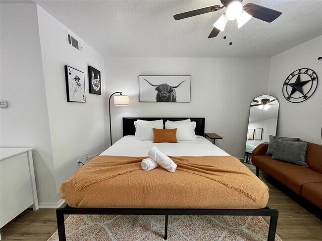 Foto del edificio - 4504 Speedway