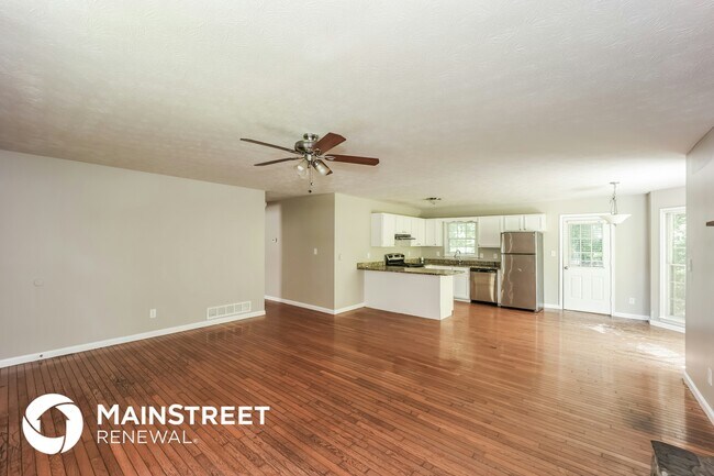 Building Photo - 298 Water Way Trail