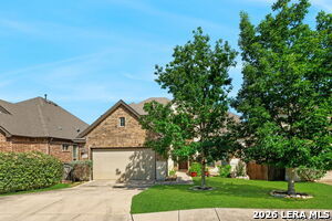 Building Photo - 23035 Evangeline