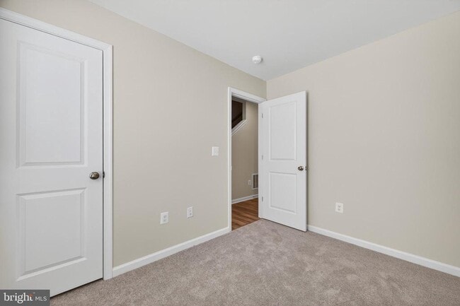 Building Photo - 63 Rolling Branch Dr