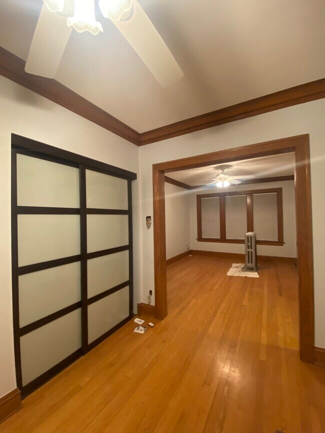 Building Photo - 3703 W Eddy St