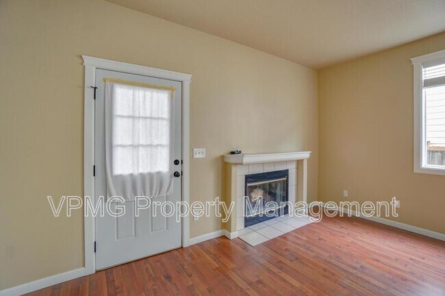 Foto del edificio - 7809 NE 24th Ct